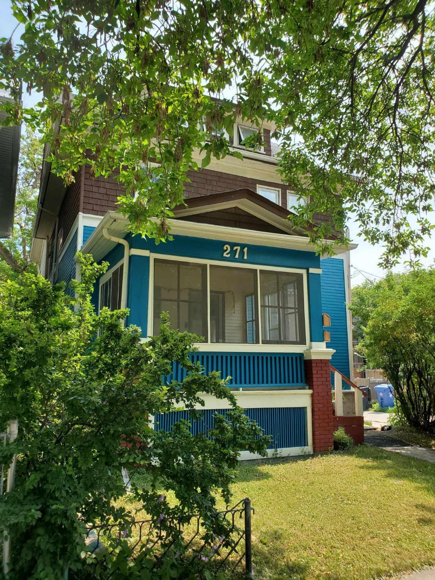 Merj'S Guest House In Wolesly Winnipeg Bagian luar foto